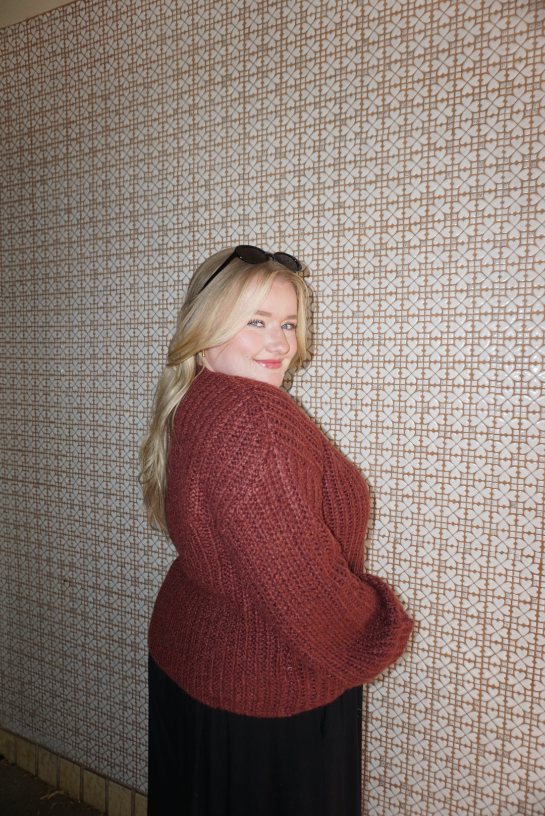 A cozy chunky knit burgundy sweater. 