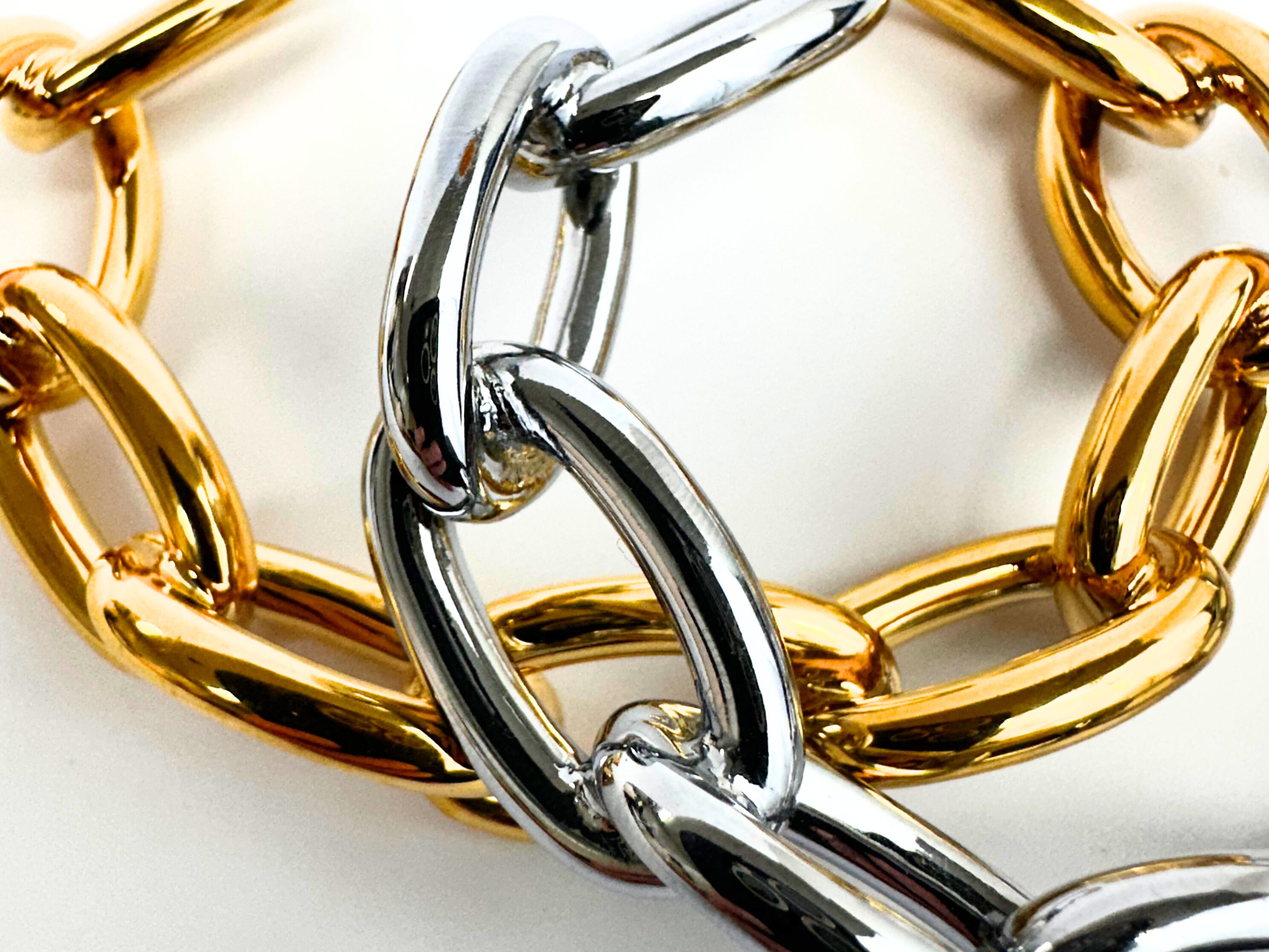 Macy Structured Cuff